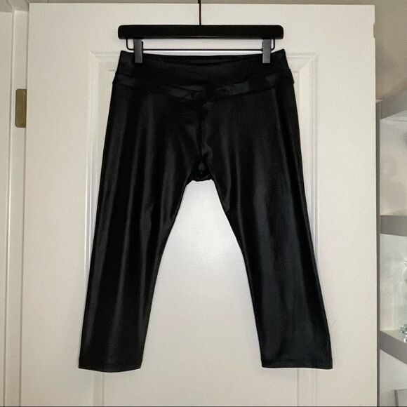 Ryu Shiny Black Crop Workout Leggings M - Picture 10 of 12